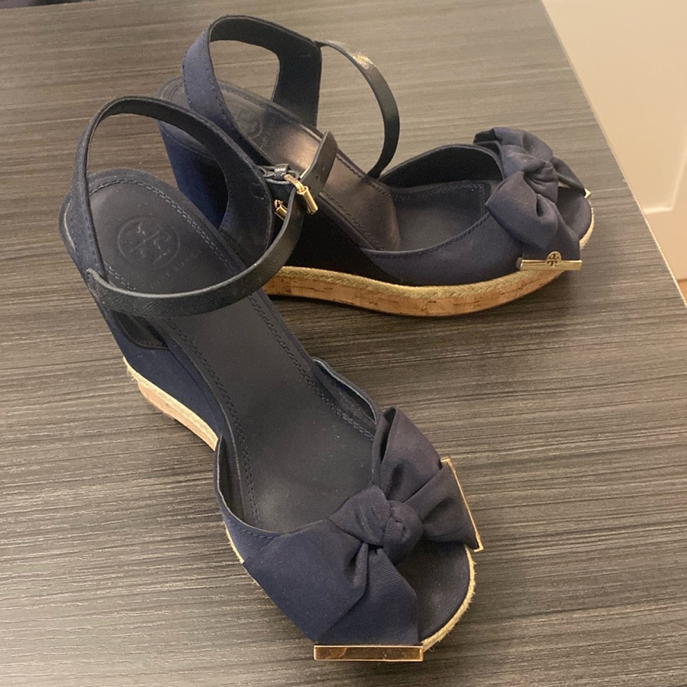 Tory Burch size 8 wedges